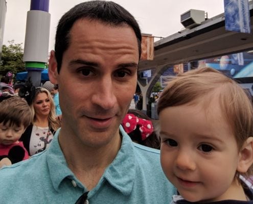 Jeremy Tavares poses with his kid. His ultimate running goal will culminate with the 2020 Austin Marathon.