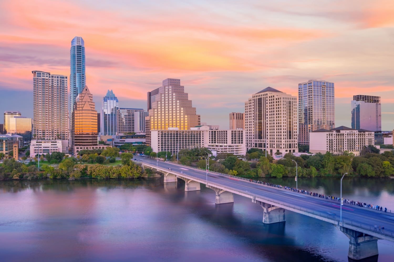 Downtown Austin Texas View over Lady Bird Lake - Hotel View for Austin Marathon